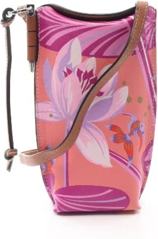 Loewe Pre-owned Leather shoulder-bags Roze Dames