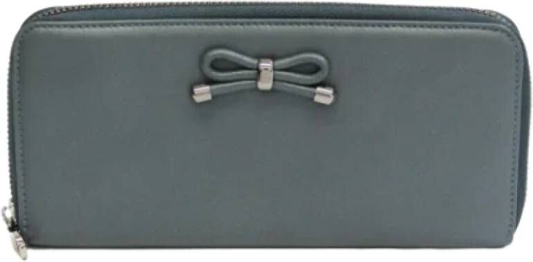 Loewe Pre-owned Leather wallets Grijs Dames