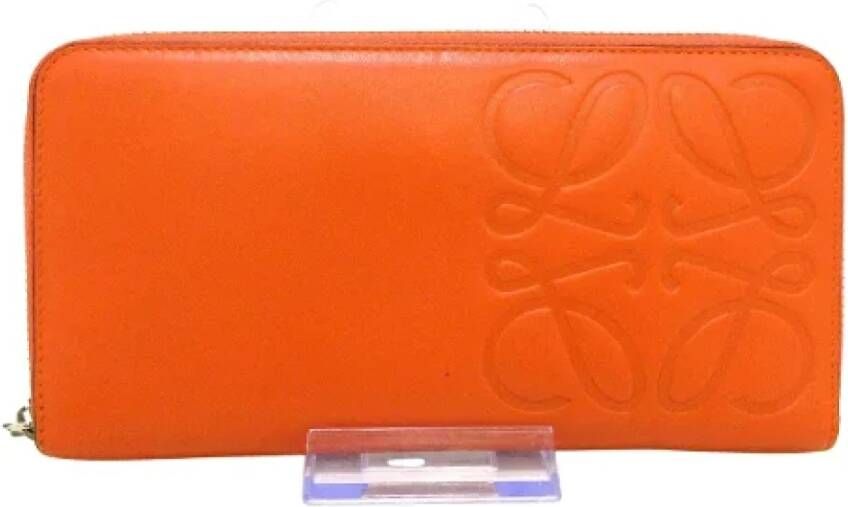 Loewe Pre-owned Leather wallets Oranje Dames