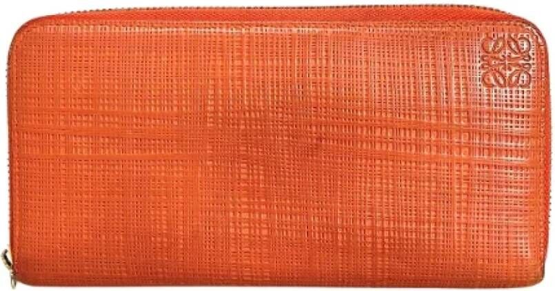 Loewe Pre-owned Leather wallets Oranje Dames