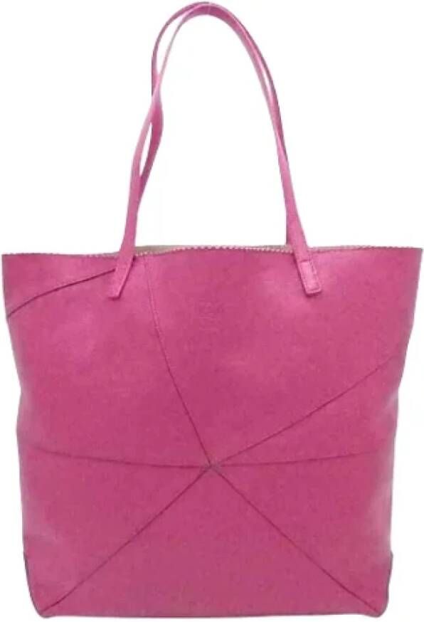 Loewe Pre-owned Leather handbags Roze Dames