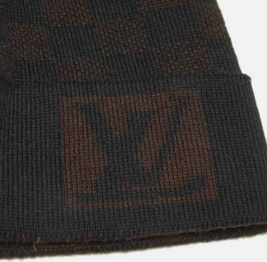 Louis Vuitton Vintage Pre-owned Wool hats Zwart Dames