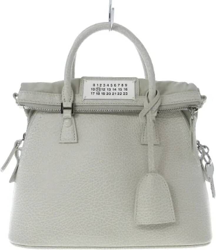 Maison Margiela Pre-owned Leather handbags Grijs Dames