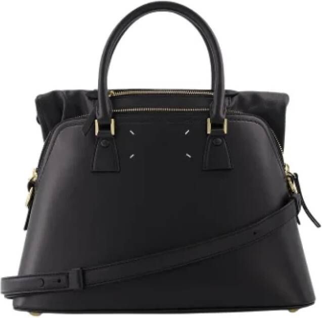 Maison Margiela Pre-owned Leather handbags Zwart Dames