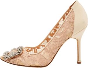 Manolo Blahnik Pre-owned Fabric heels Beige Dames