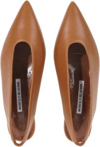 Manolo Blahnik Pre-owned Leather flats Bruin Dames