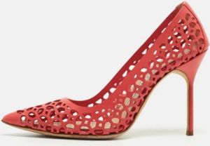 Manolo Blahnik Pre-owned Leather heels Roze Dames