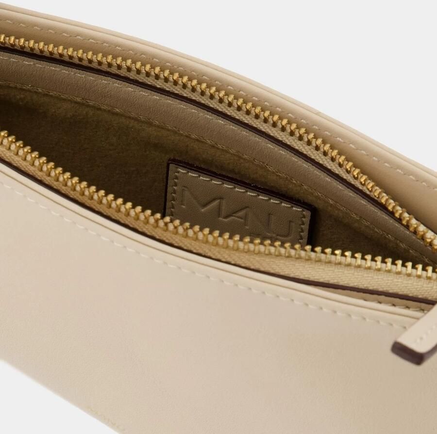 Manu Atelier Hobo bags Mini Curve Hobo Bag Ivory Leather in beige - Foto 2