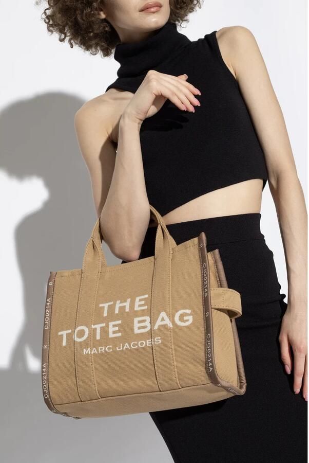 Marc Jacobs The Jacquard Medium Tote Bag in Kameel Brown Dames - Foto 7