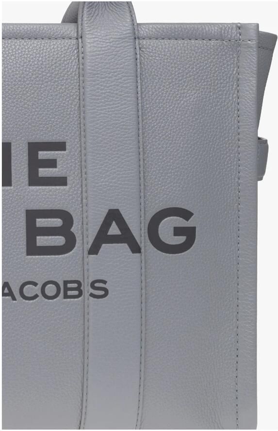Marc Jacobs Shoppers & Totes The Large Tote in grijs - Foto 8