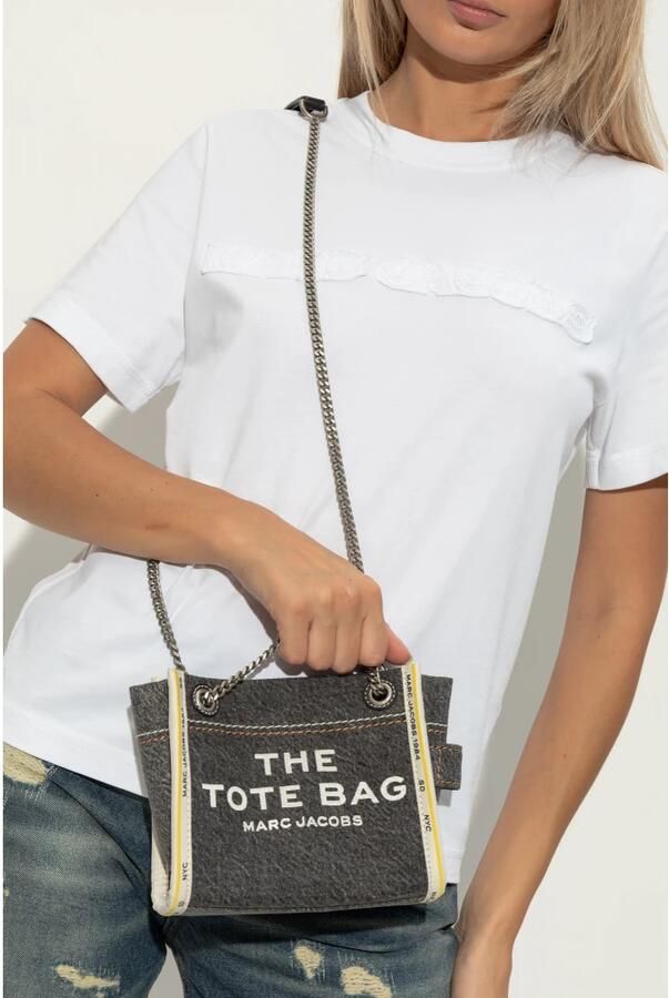 Marc Jacobs Shoppers & Totes The Mini Tote in grijs