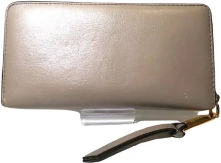 Marc Jacobs Pre-owned Leather wallets Beige Dames