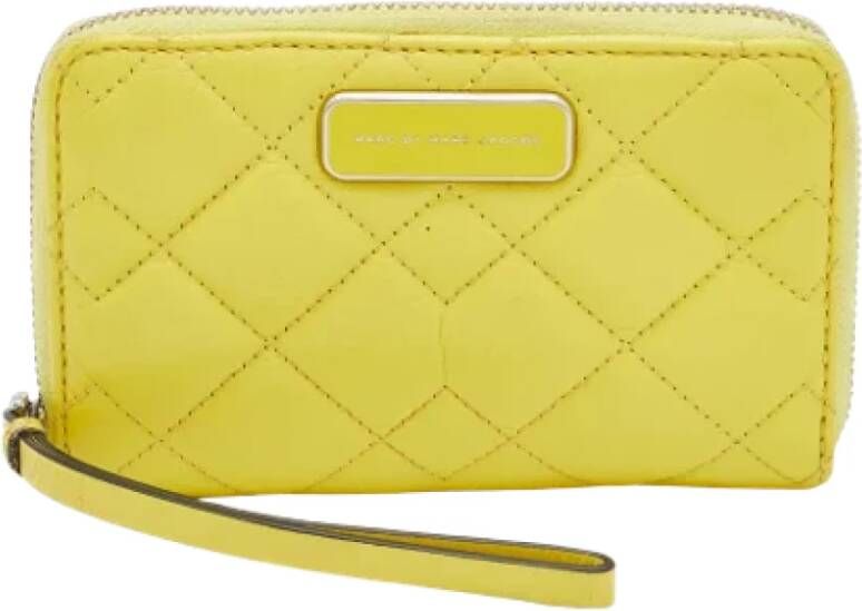 Marc Jacobs Pre-owned Leather wallets Yellow Dames
