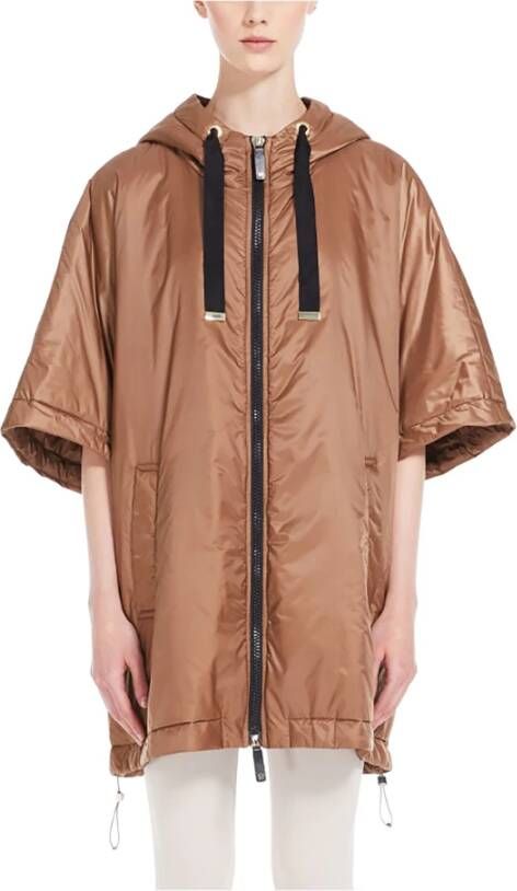 Max Mara Greenca Poncho THE Cube Model Bruin Dames