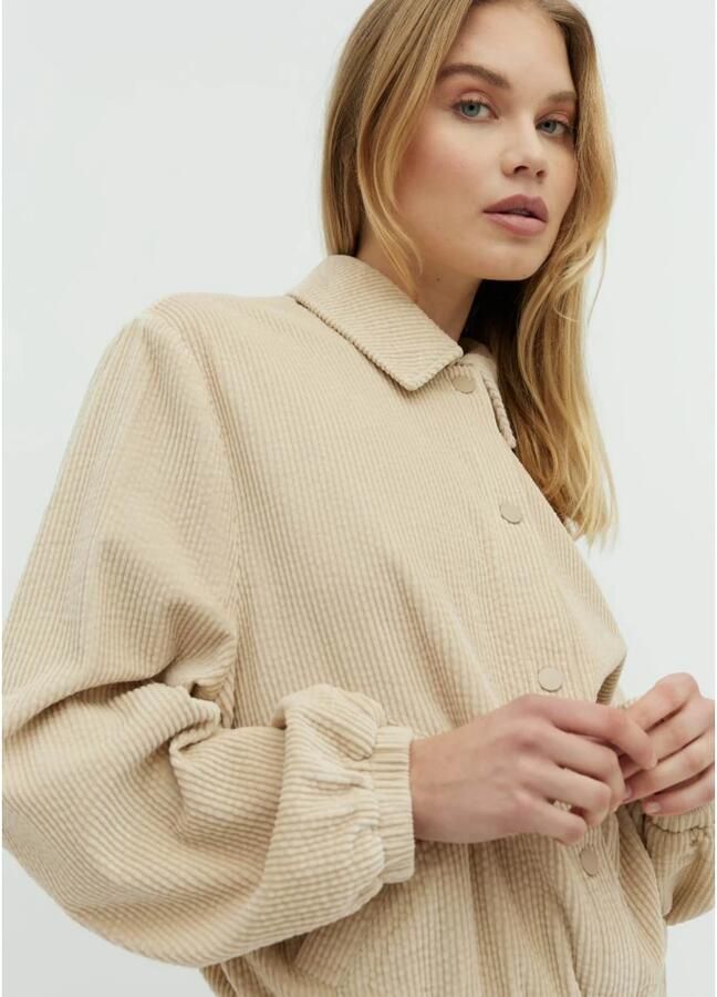 MbyM Beige Corduroy Kort Jack met Knoopsluiting Beige Dames
