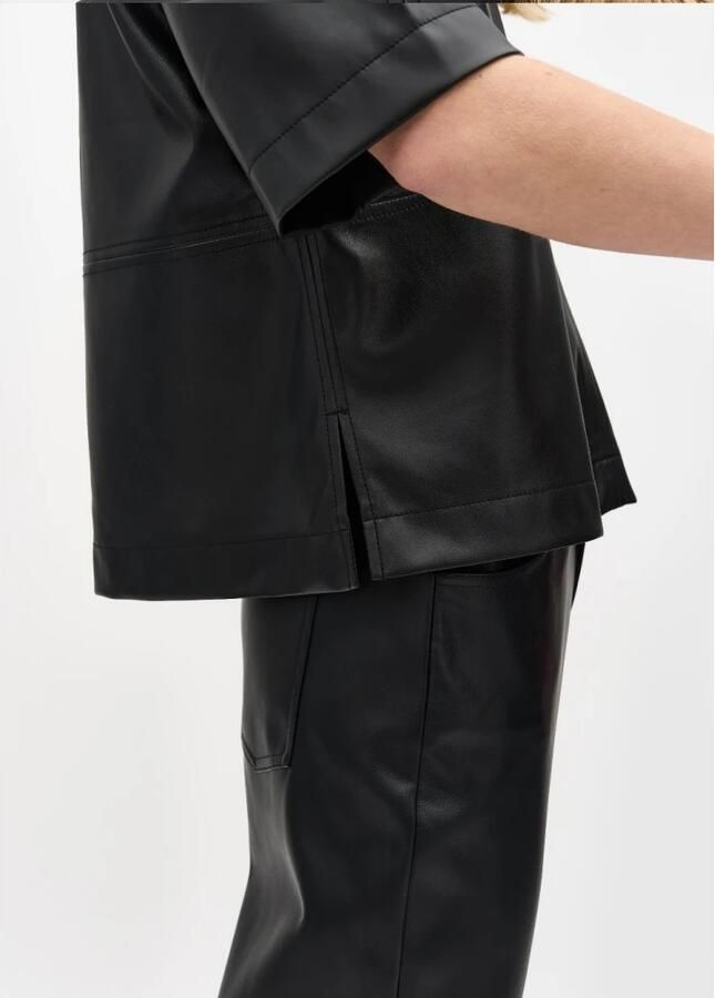 MbyM Zwarte vegan leren top met driekwart mouw Emir Black Dames - Foto 2