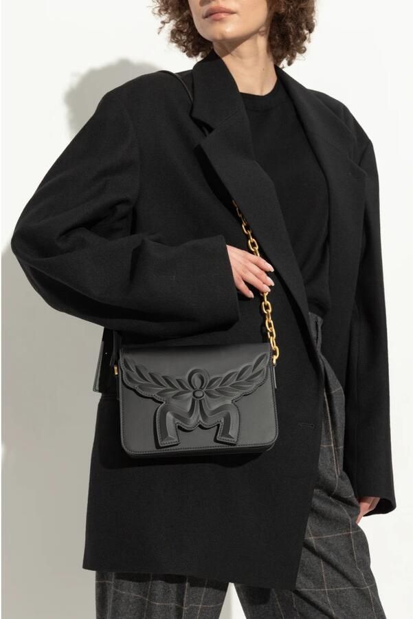 MCM Crossbody bags Himmel Leather Maxi Hn Crossbody Small in zwart - Foto 8