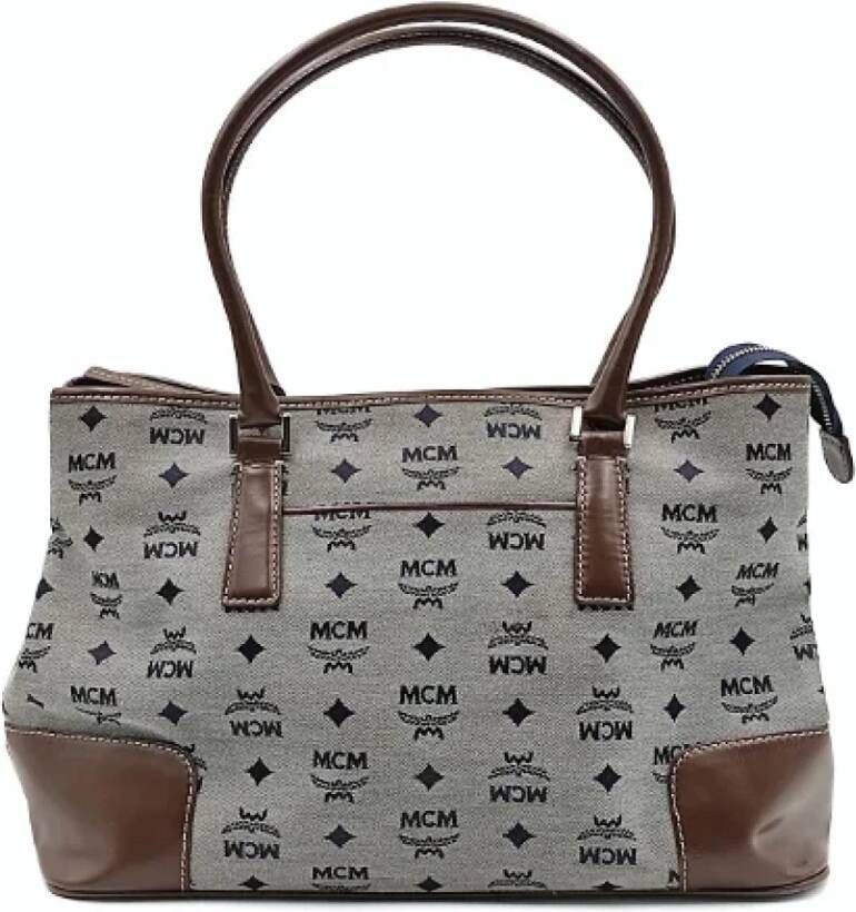 MCM Pre-owned Canvas handbags Grijs Dames