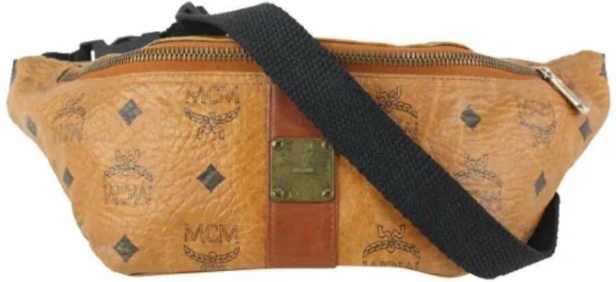 MCM Pre-owned Canvas crossbody-bags Bruin Dames