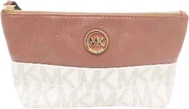 Michael Kors Pre-owned Canvas clutches Bruin Dames