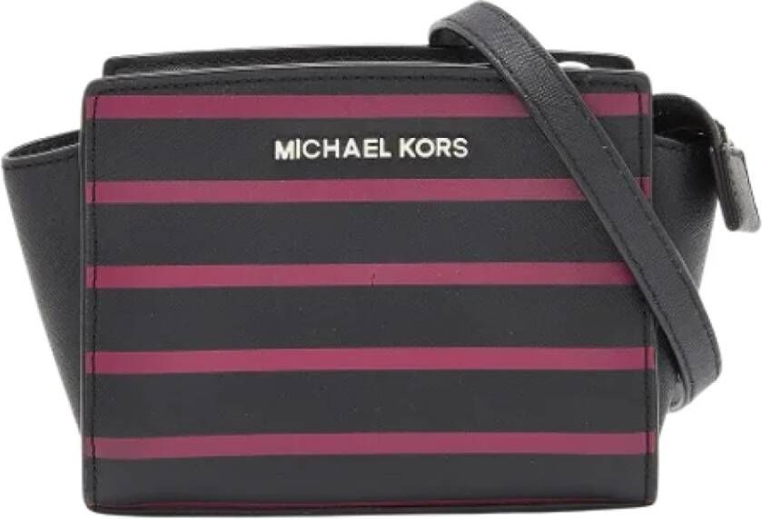 Michael Kors Pre-owned Canvas crossbody-bags Zwart Dames