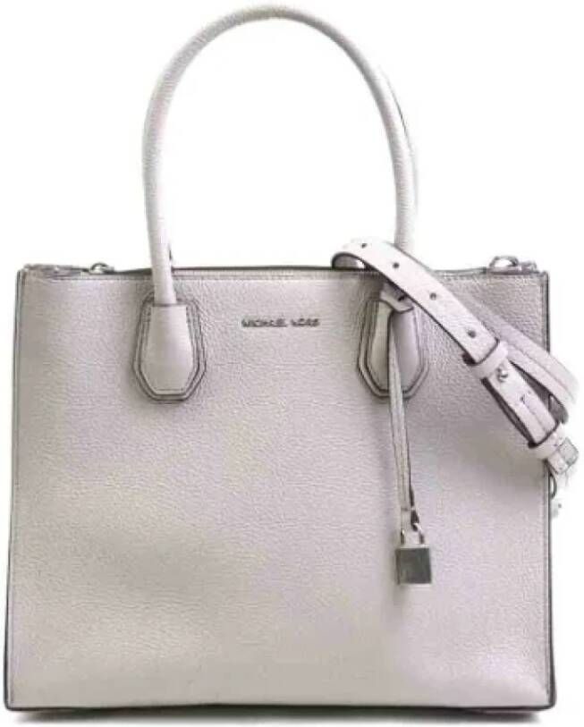 Michael Kors Pre-owned Leather handbags Grijs Unisex