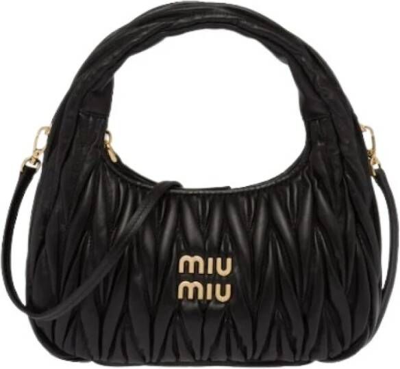 Miu Hobo bags Wander Hobo Bag Matelassé Nappa Leather in zwart