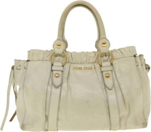 Miu Pre-owned Handbags Wit Dames