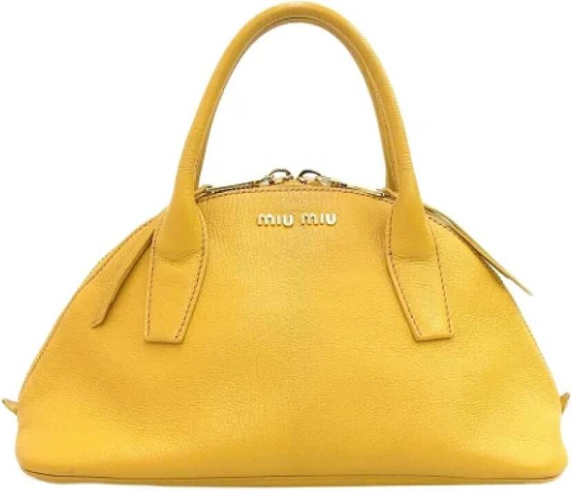 Miu Pre-owned Leather handbags Geel Dames