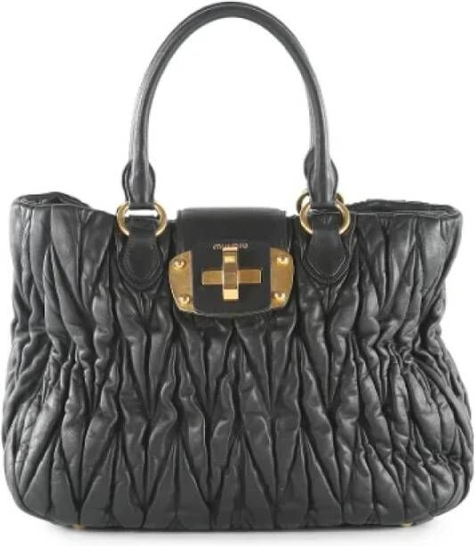Miu Pre-owned Leather handbags Zwart Dames