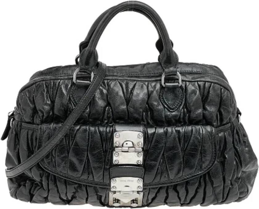 Miu Pre-owned Leather handbags Zwart Dames