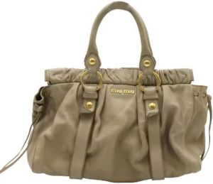 Miu Pre-owned Pre-owned Leather shoulder-bags Beige Dames