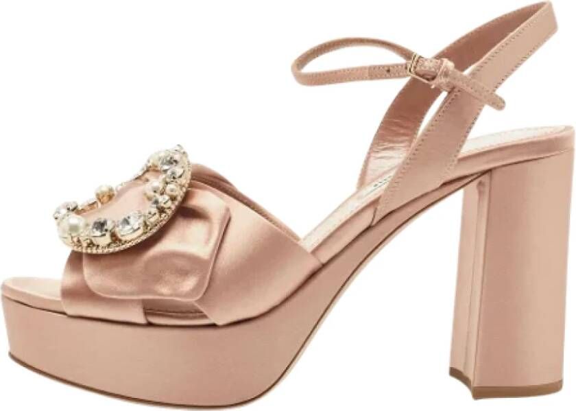 Miu Pre-owned Satin sandals Beige Dames