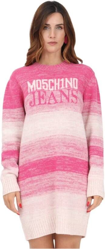 Moschino Roze Sweaters met Pre-Logo Voorkant Pink Dames
