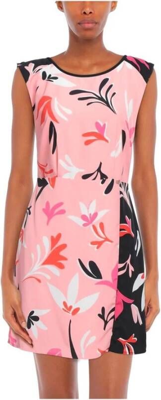 Nenette Dresses Roze Dames