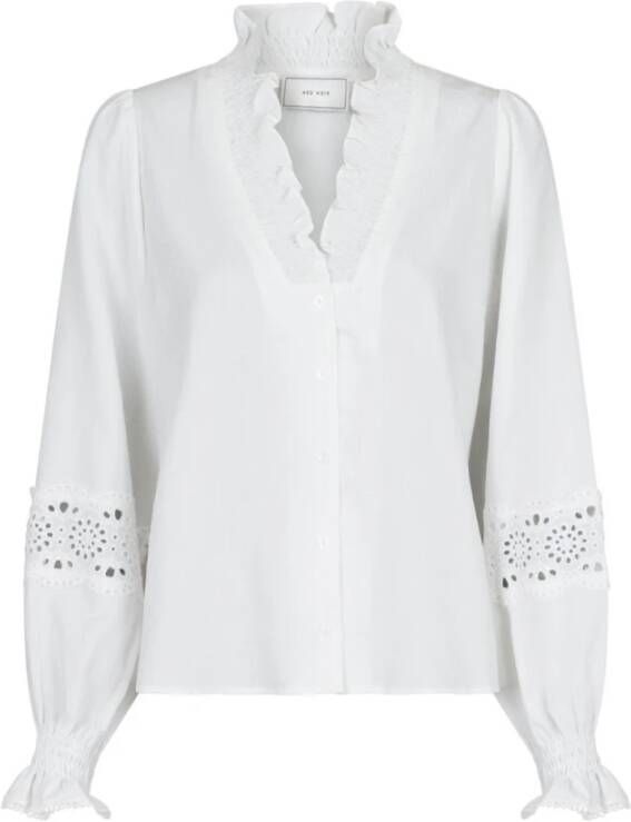 NEO NOIR Feminine witte blouse met smock kraag en kanten details Wit Dames