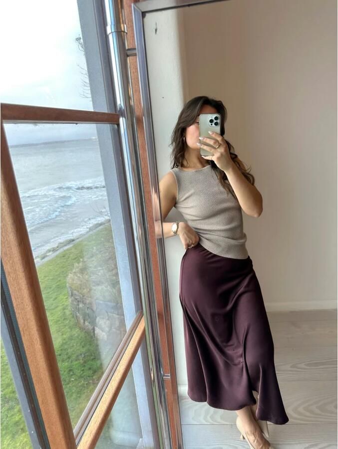 NEO NOIR Midirok van satijn met elastische band model 'URA' - Foto 7