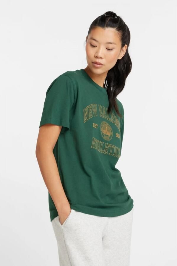 New Balance Athletics Oversized Crest T-Shirt Green Dames - Foto 2