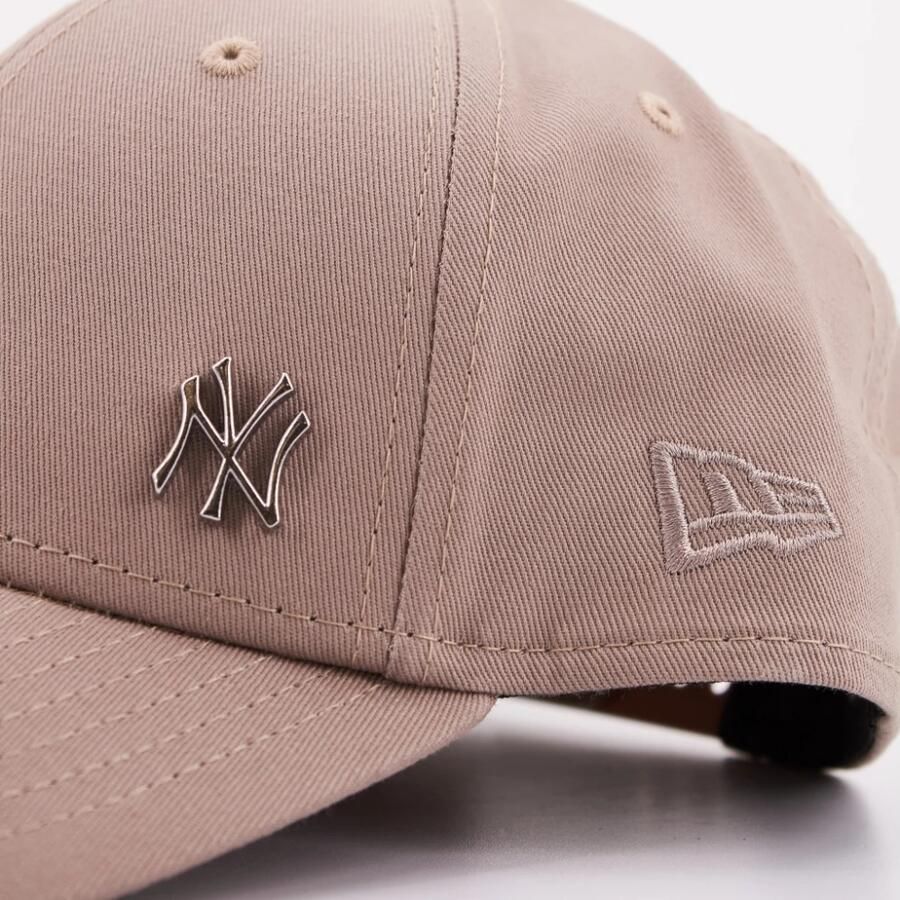 New era Flawless Neyyan Cap voor modebewuste vrouwen Brown Dames