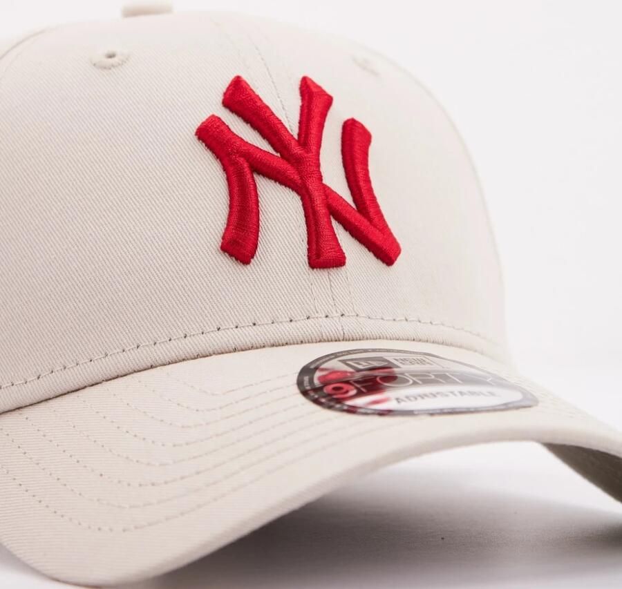 New era League Essential Petten Beige Heren