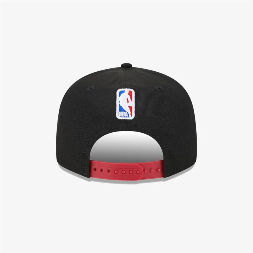 New era NBA ALT Pet Zwart Patched Logo Black Heren - Foto 3