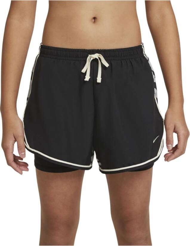 Nike Dames Court Royale 2 Mid Shorts met Da1007 Print Zwart Dames