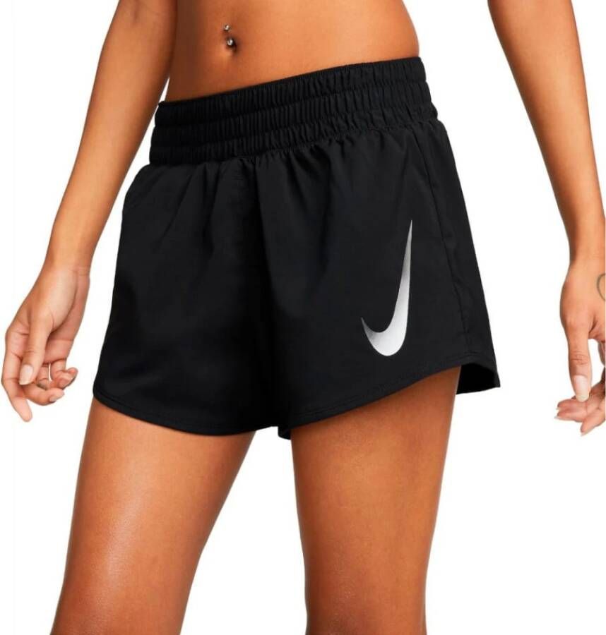 Nike Swoosh Hardloopshorts met binnenbroek voor dames Zwart