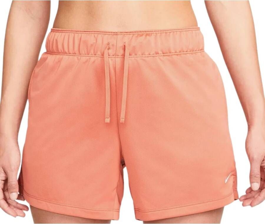 Nike Korte shorts in licht natuurlijk roze Dames