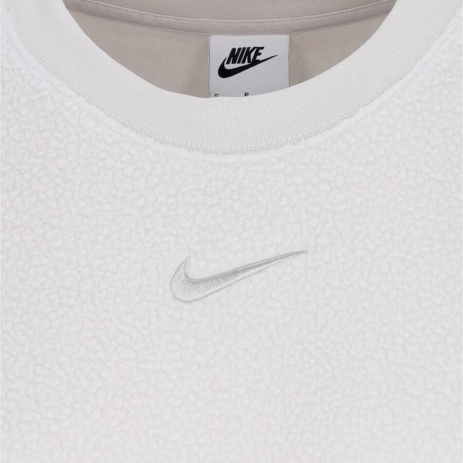 Nike Sportswear Plush Women's Mod Crop Crew-Neck Sweatshirt