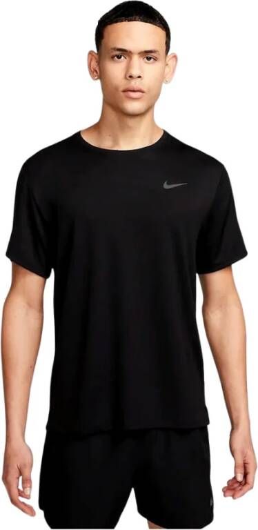 Nike Heren Miler Dv9315 T-Shirt Zwart Heren