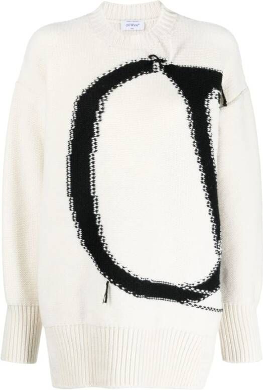 Off White Gebreide Trui met Ribbelige Kraag en Asymmetrische Zoom