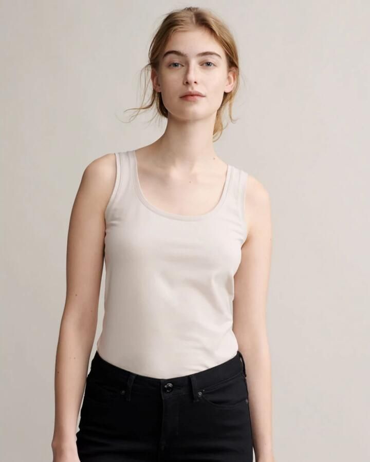 Opus Stijlvolle mouwloze tops voor vrouwen Beige Dames - Foto 2