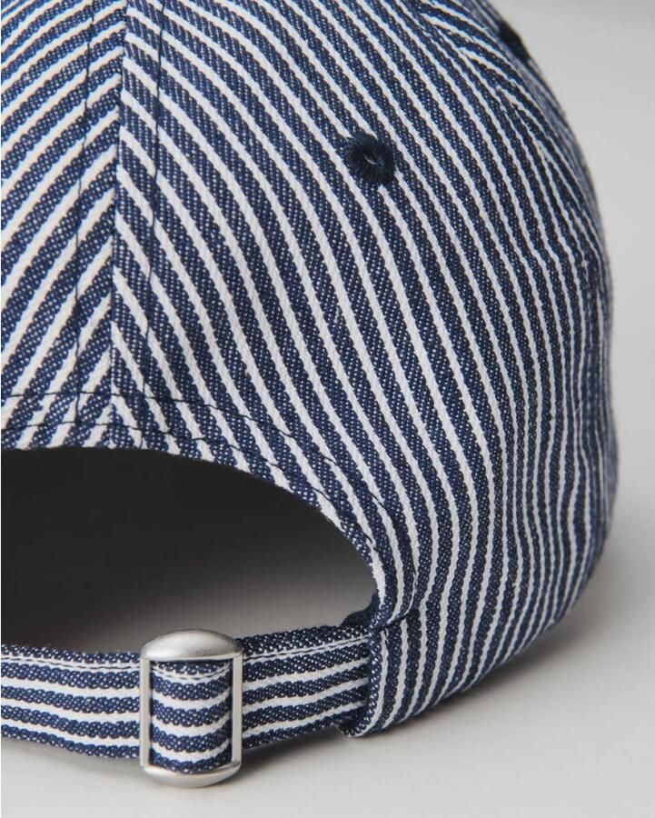 Opus Baseballpet met labelstitching model 'Aeasy'