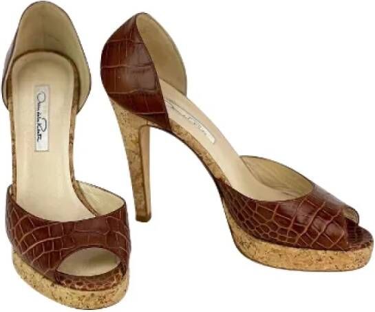 Oscar De La Renta Pre-owned Leather heels Bruin Dames